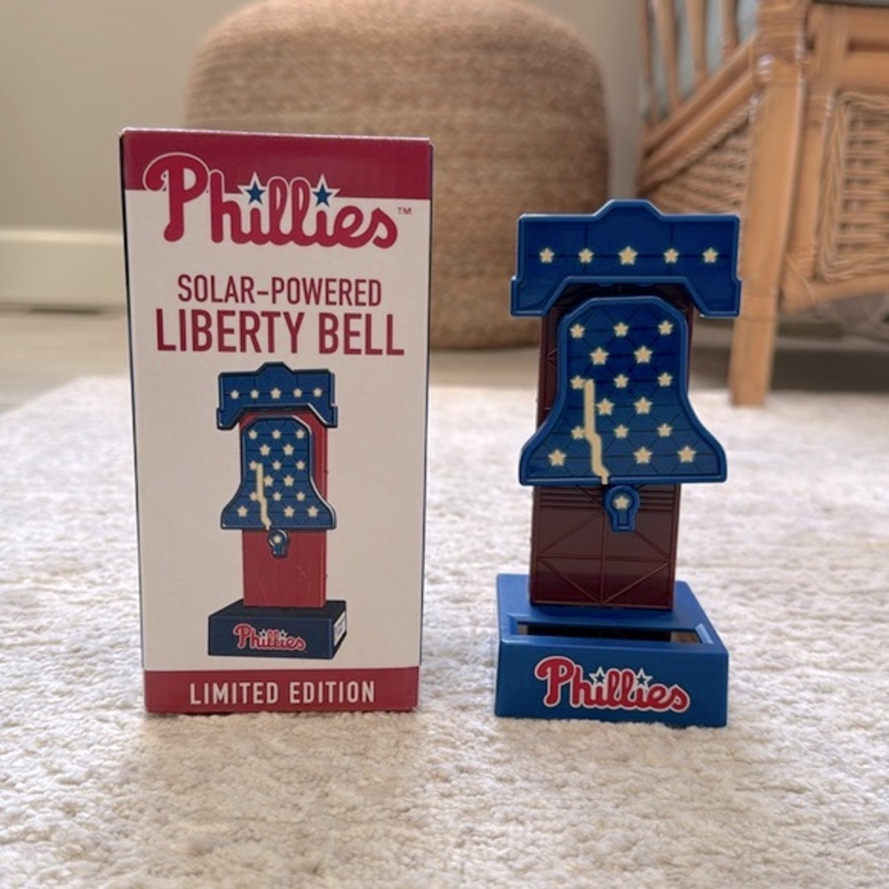 Philadelphia Phillies 2018 Solar Powered Liberty Bell- NIB SGA- 7-1-18
